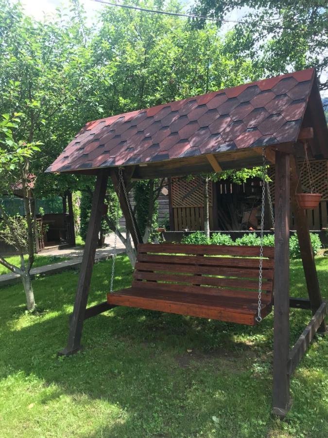Садиба Диво Квітка 塔塔里夫 外观 照片